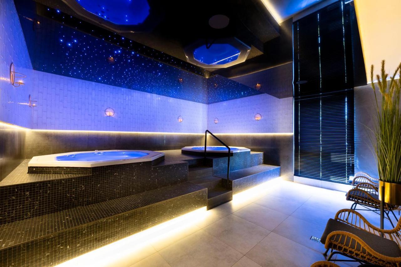 Łazy Holiday Golden Resort & Spa מראה חיצוני תמונה