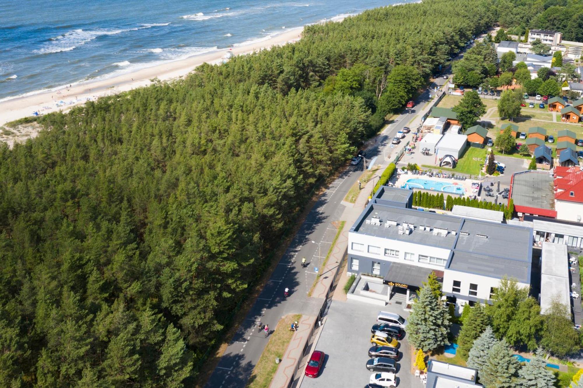 Łazy Holiday Golden Resort & Spa מראה חיצוני תמונה