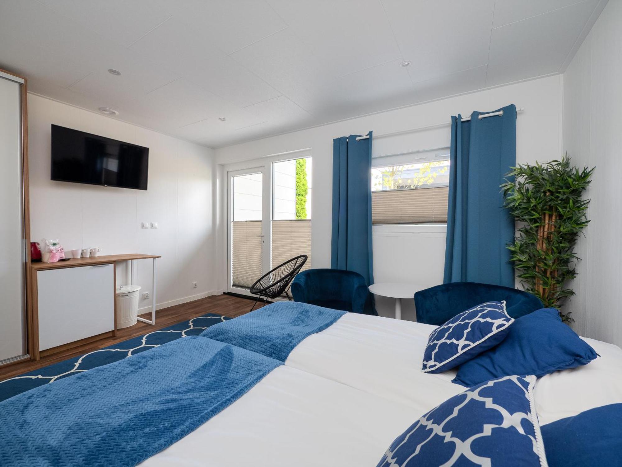 Łazy Holiday Golden Resort & Spa מראה חיצוני תמונה