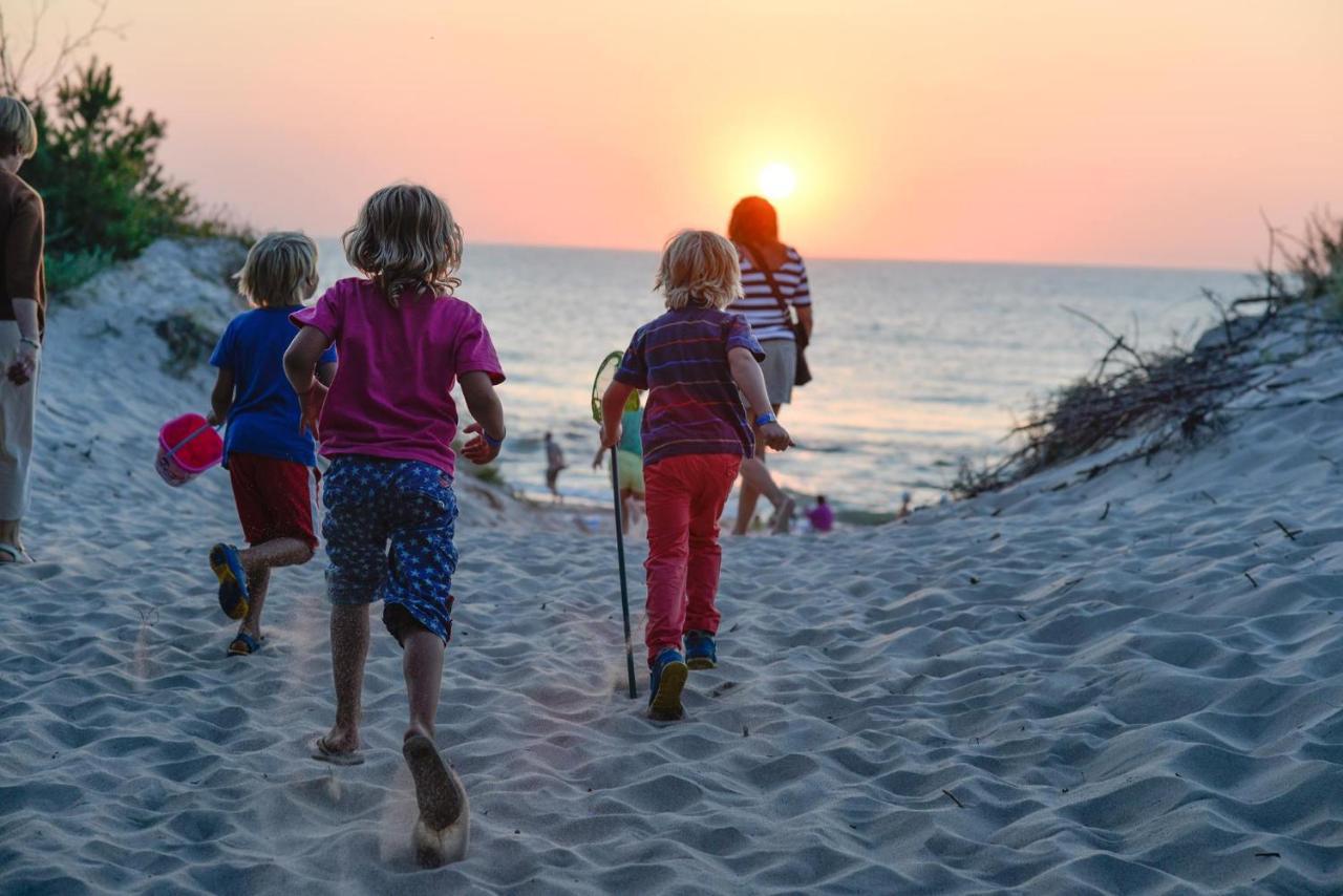 Łazy Holiday Golden Resort & Spa מראה חיצוני תמונה